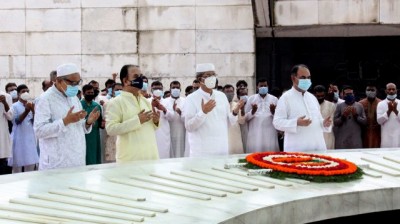 সরকারের অযোগ্যতার কারণেই করোনা সংক্রমণে জনজীবন বিপন্ন: ফখরুল সরকারের অযোগ্যতার কারণেই করোনা সংক্রমণে জনজীবন বিপন্ন: ফখরুল